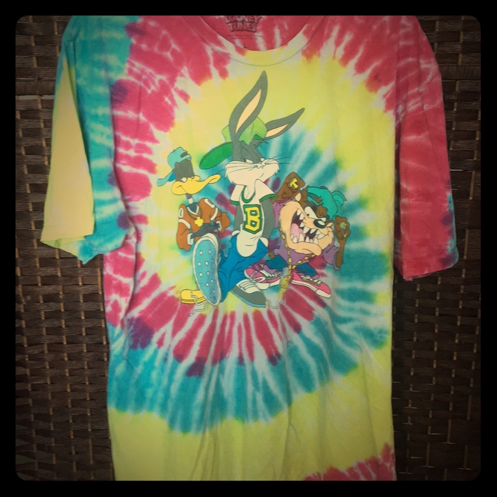 Tie dye looney tunes shirt